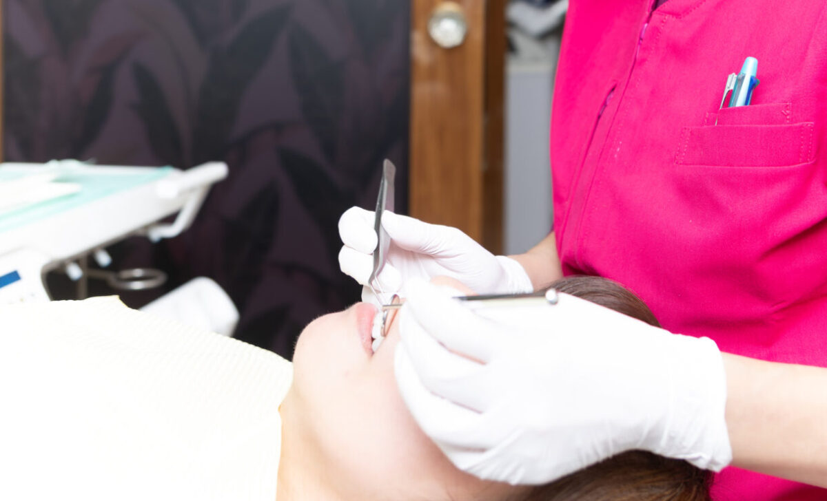 渋谷の女医（女性歯科医師）がいる歯医者で痛くない削らない治療